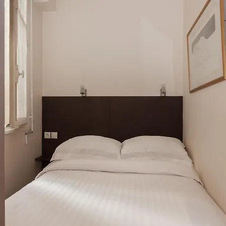 Rue De Varenne Ii By Onefinestay Parigi